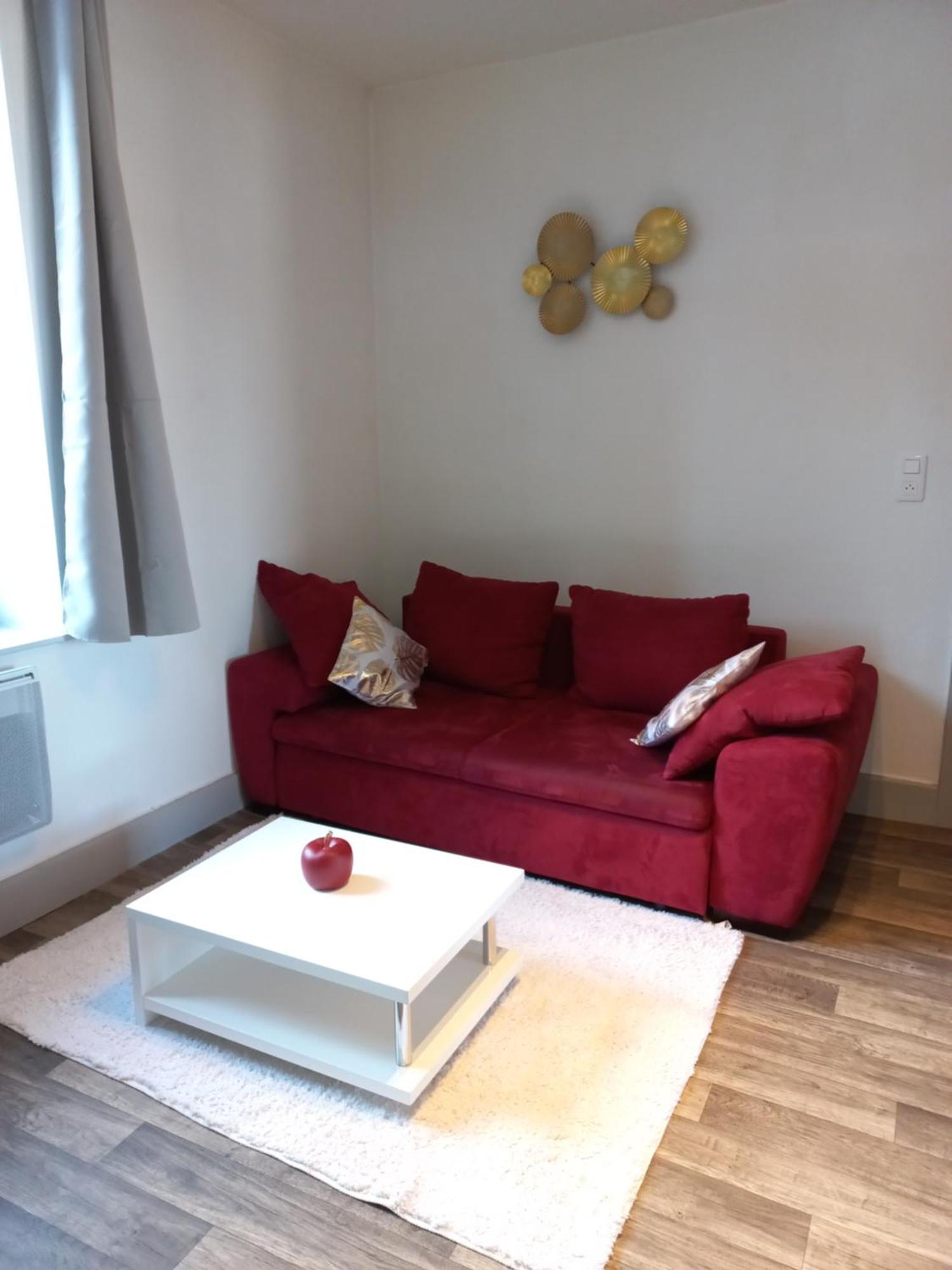 Appartement Les Iris, Au Calme, Proche Du Centre 勒米尔蒙 外观 照片