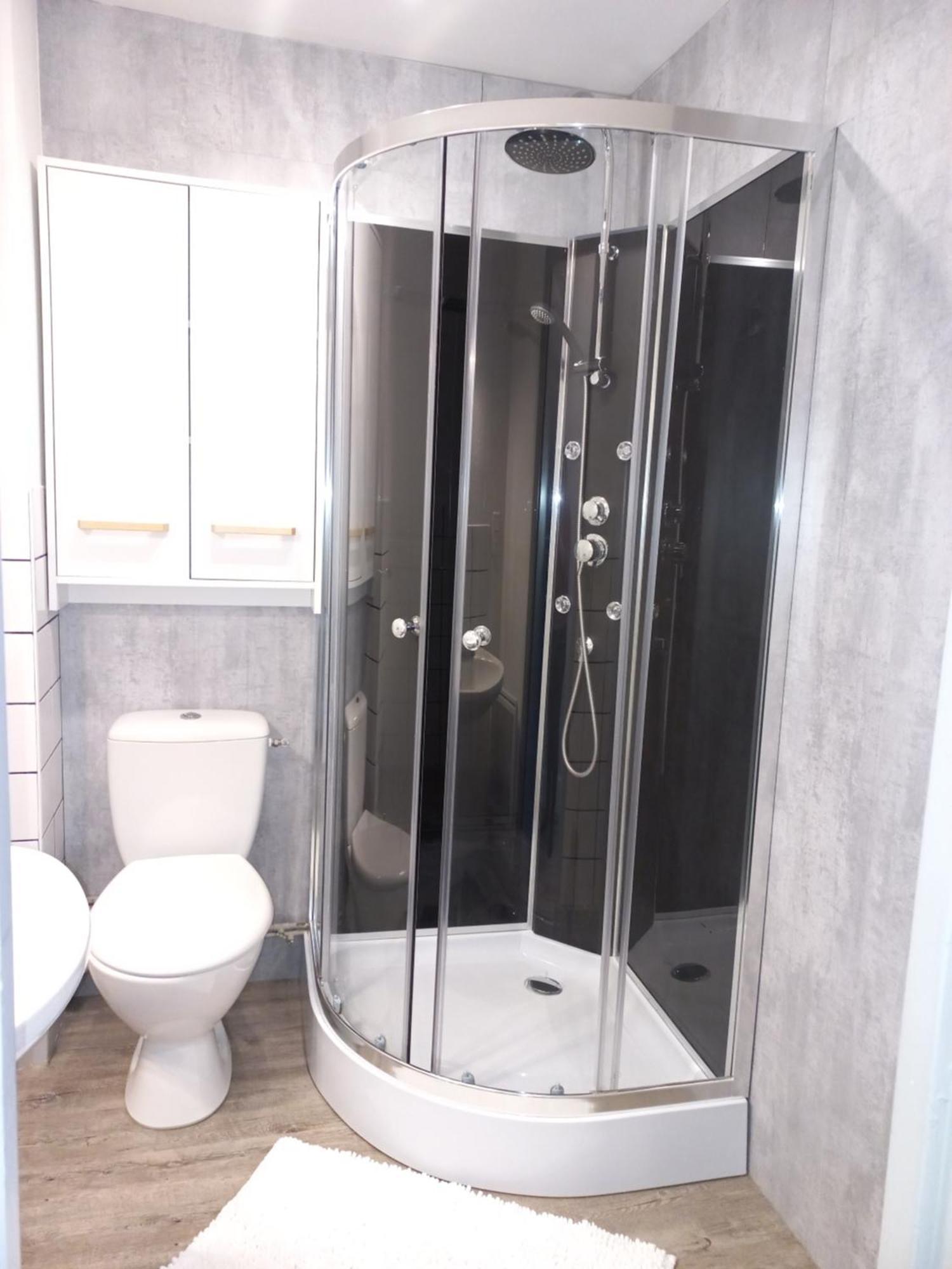 Appartement Les Iris, Au Calme, Proche Du Centre 勒米尔蒙 外观 照片